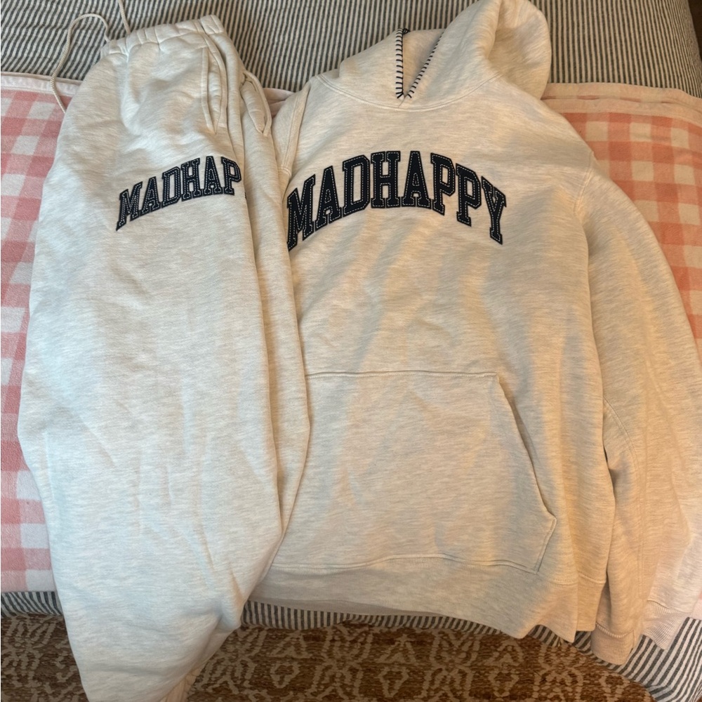 Madhappy sweatsuit